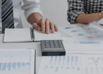 Tax Experts Mississauga: When to Hire Help and What to Bring for a Smoother Tax Season