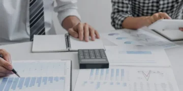 Tax Experts Mississauga: When to Hire Help and What to Bring for a Smoother Tax Season