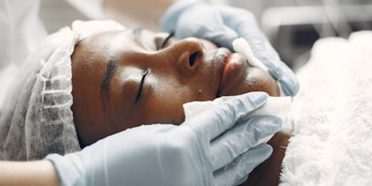 The Benefits of Gradual, Natural-Looking Facial Rejuvenation