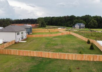 Why Raleigh Homeowners Keep Choosing Hawk Fences