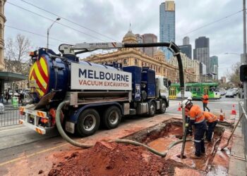 Vacuum Excavation Minimises Risk