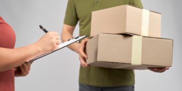 A Better Way to Handle Parcel Shipping from the US to Poland