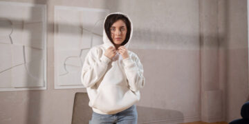 Why Sudadera Essentials Is a Must-Have Hoodie in 2026