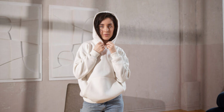 Why Sudadera Essentials Is a Must-Have Hoodie in 2026