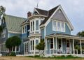 Challenges and Solutions in Restoring Historical Windows for Older Homes