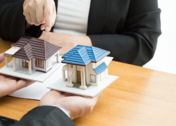 How to Compare Private Real Estate Options