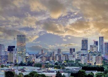 Make Everyday Salford Moments Look Cinematic