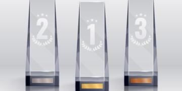 4 Crystal Award Ideas That Feel Personal