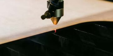 ​​7 Essential Standards for High-Precision Die Cutting Services