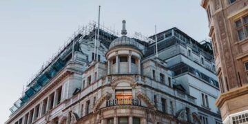 How Construction Software is Transforming UK Building Projects
