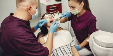 How to Stop Bleeding Gums Fast: Dentist-Approved Steps and OneSolution® Dental Implants for Immediate Relief