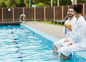 Reliable Pool Cleaning for Sparkling Clean Swimming Pools
