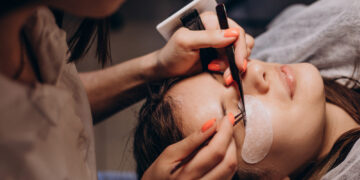 Why Eyelash Extensions Are Becoming a Popular Beauty Choice in Scottsdale