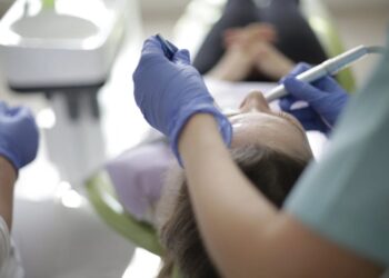 Signs It May Be Time to Consider Full Arch Restoration