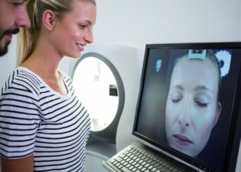 Aesthetics in 2026: The “Zoom Face” Era and the Rise of Micro-Transformations