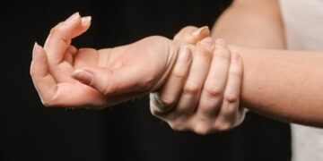 Effective Ways to Manage Nerve Pain and Improve Daily Comfort