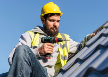 Best Roofing Contractor for Quality Roof Repair Solutions