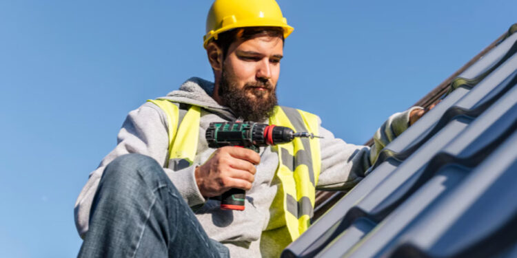 Best Roofing Contractor for Quality Roof Repair Solutions