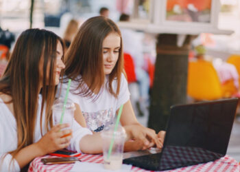 How Local Brands Are Using New Tech to Compete With National Advertisers