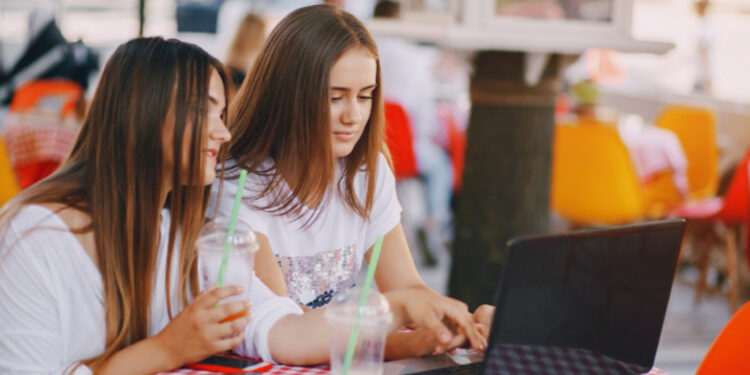 How Local Brands Are Using New Tech to Compete With National Advertisers