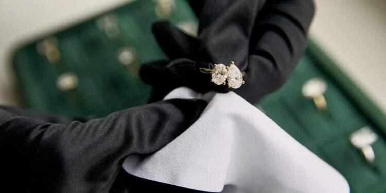 Crafting Forever in Los Angeles: Engagement Rings for Every Lifestyle