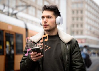 Boost Your Music Career with Real Spotify Plays and Social Media Marketing