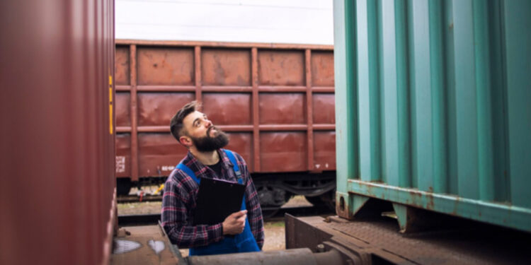 Which Container is Right for You? A Complete Guide to Shipping Container Sizes