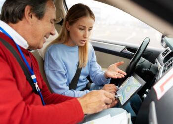 How Radar Detectors Help Drivers Avoid Speeding Tickets