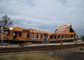 Silk Road on Rails: How a Luxury Train Sees Ancient China