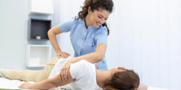 Can Spinal Decompression Therapy Help Chronic Sciatica Pain?