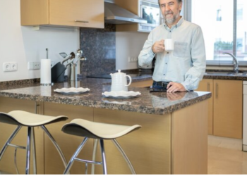 What Makes Quartz a Smart Choice for High-Traffic Kitchens?