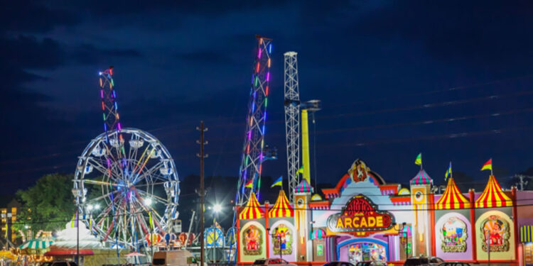A First-Time Visitor's Guide to Pigeon Forge, Tennessee