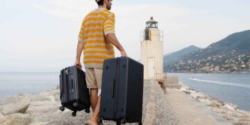 Sand, Surf, and Smart Packing: Mastering the Coastal Town Hopper Trip