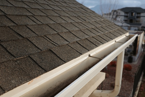 How Smart Homeowners Stay Ahead of Roofing and Gutter Problems