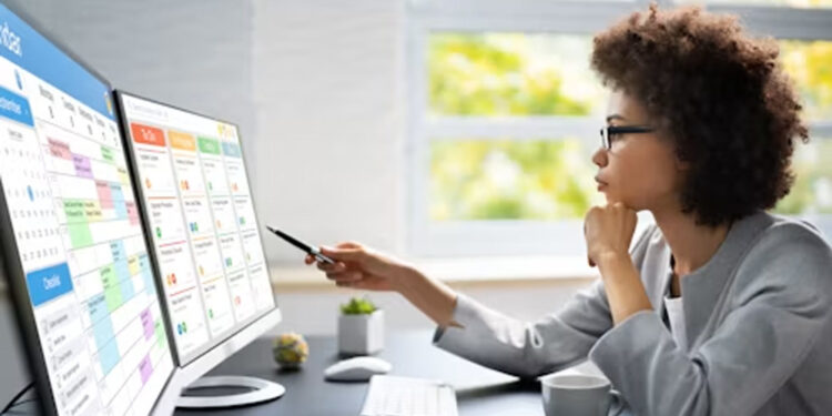 Field Service Scheduling Software: Optimizing Workforce Planning for Efficient Service Delivery