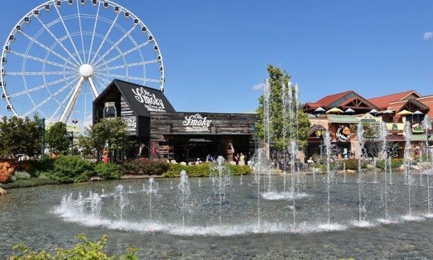 6 Little-Known Ways to Make Your Pigeon Forge Vacation More Affordable