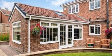 What a Rear Extension Cost Calculator Won’t Tell You About Building in Esher