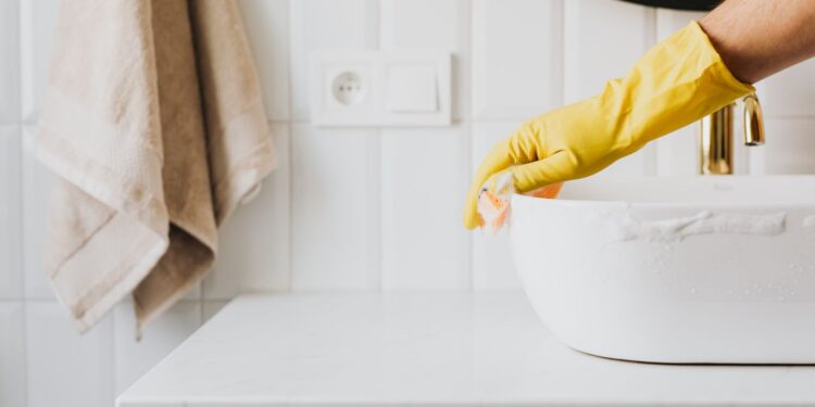 A Home That Feels Fresh Without the Constant Scrubbing