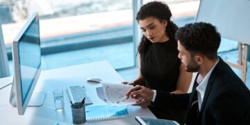 7 Things to Look for in Payroll Companies for Small Businesses