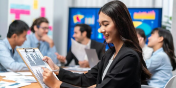 PMP Certification: Why the 35-Hour Training Course Is Non-Negotiable