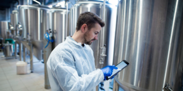 A Contract Manufacturing Checklist for Emerging Functional Beverage Brands