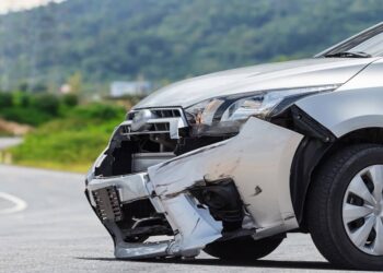 What Steps Should Bakersfield Drivers Take After a Serious Car Accident?