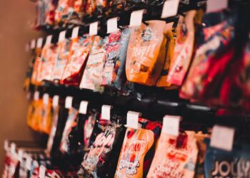 Scaling Your Small Food Brand: A Guide to Flexible Packaging and Inventory Economics