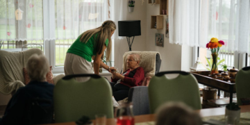 Can Poor Nutrition or Dehydration Support a Nursing Home Neglect Claim in Boynton Beach?